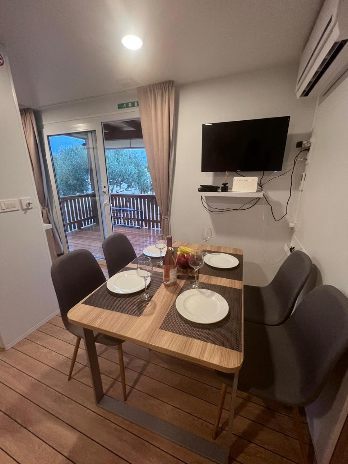 Mobile House F&L Villa Biograd Na Moru Exterior photo
