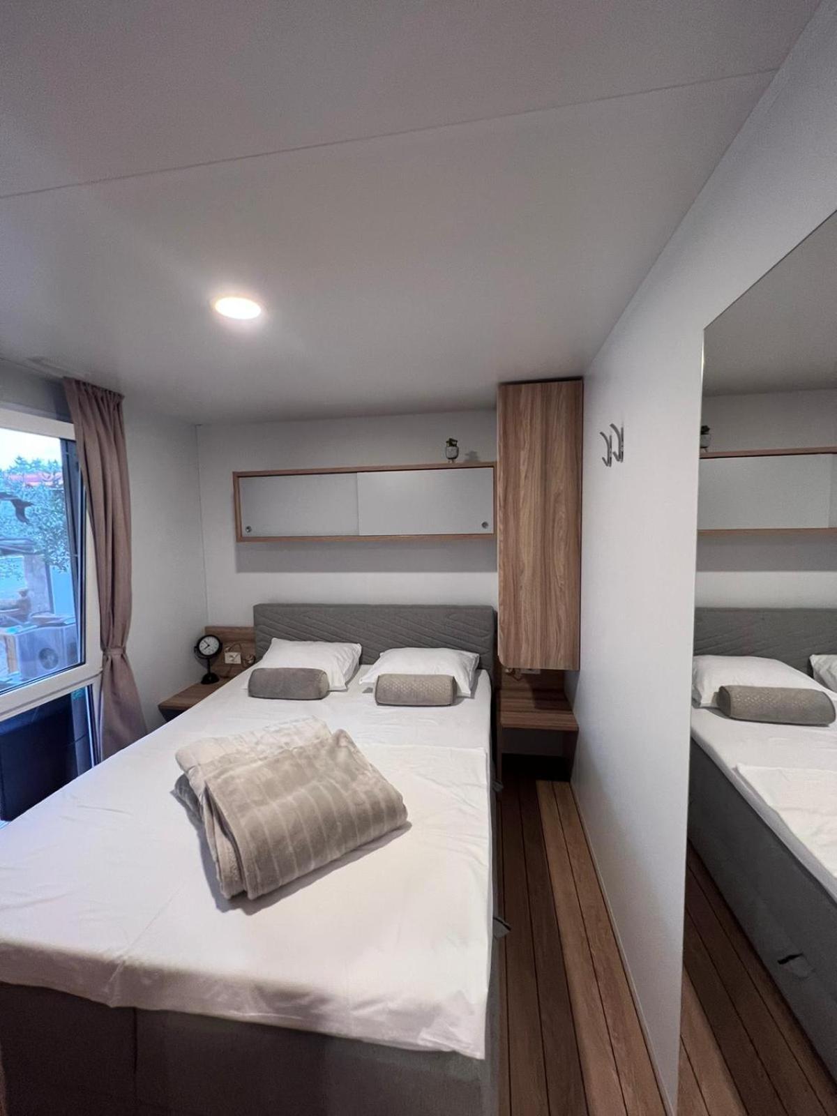 Mobile House F&L Villa Biograd Na Moru Exterior photo